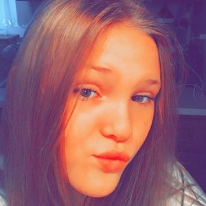 Meet your Posher, Candice